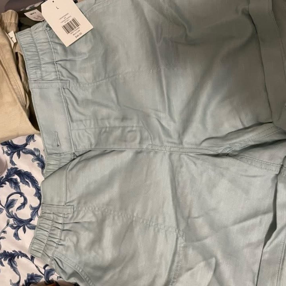 Women’s Wonderly Light Blue Cuffed Paper Bag Style Shorts - Size Large
